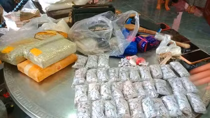 Triệt phá đường dây ma túy xuyên quốc gia, thu giữ hơn 23kg ma túy