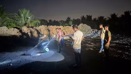 Triệt phá đường dây đổ chất thải trái phép quy mô lớn