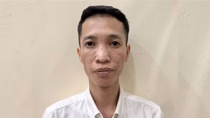 Tạo lệnh chuyển tiền thành công giả, chiếm đoạt gần 2,1 tỷ đồng