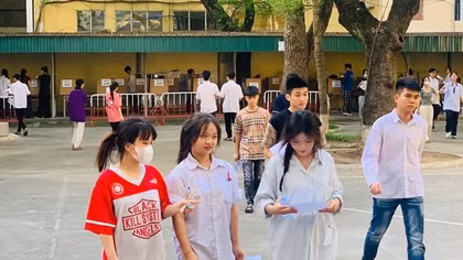 Hà Nội: Điểm thi khảo sát lớp 12 thấp, cảnh báo nguy cơ học sinh trượt tốt nghiệp