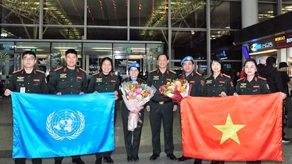 Xúc động cuộc tiễn những “sứ giả” hòa bình lên đường làm nhiệm vụ quốc tế