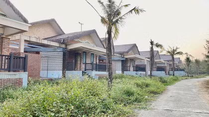Bài 2: Nghịch lý mang tên “bờ biển vắng”