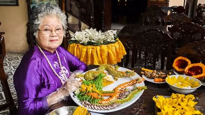 Ẩm thực xứ Huế