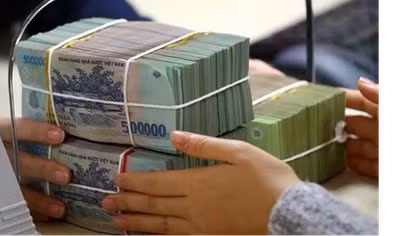 Bắt tạm giam cựu nhân viên ngân hàng lừa đảo trên 1 tỷ đồng