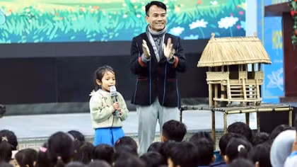 Người thầy gần 3 thập kỷ “gieo chữ” nơi biên thùy