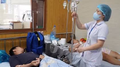 Thêm nhiều ca ngộ độc nghi do ăn bánh mì ở Vũng Tàu