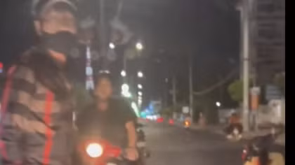 Làm rõ vụ chặn đường, đập vỡ kính ô tô vì bóp còi