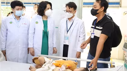 Ứng phó dịch tay chân miệng: Không để lây nhiễm chéo, hạn chế thấp nhất tử vong