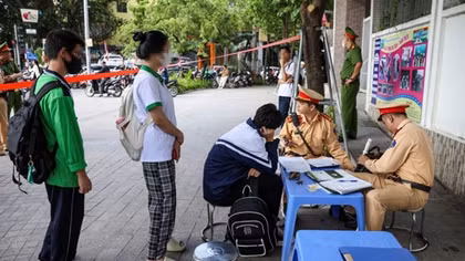 Tháng 3, hơn 1.100 học sinh vi phạm giao thông bị CSGT xử phạt