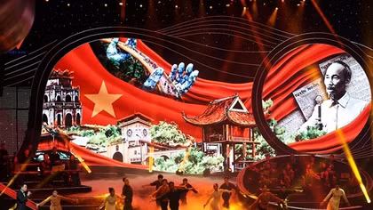 Khơi dậy tinh thần đoàn kết, khát vọng vươn lên, chào mừng Đại hội XIV của Đảng