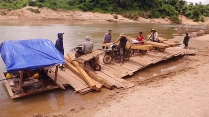 Đêm trắng chống buôn lậu và hàng cấm trên tuyến biên giới Quảng Trị