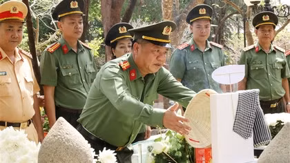 Hành trình về “địa chỉ đỏ” bồi đắp lý tưởng, dấn thân vì an ninh Tổ quốc