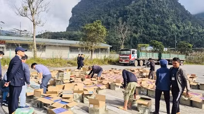 Khởi tố vụ buôn lậu hơn 65.000 thiết bị thuốc lá điện tử