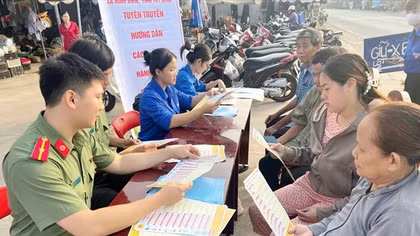 Tây Ninh đẩy mạnh chuyển đổi số phục vụ người dân và đảm bảo ANTT