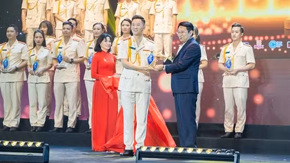 Thượng úy Công an và hành trình “kiến tạo” hạnh phúc