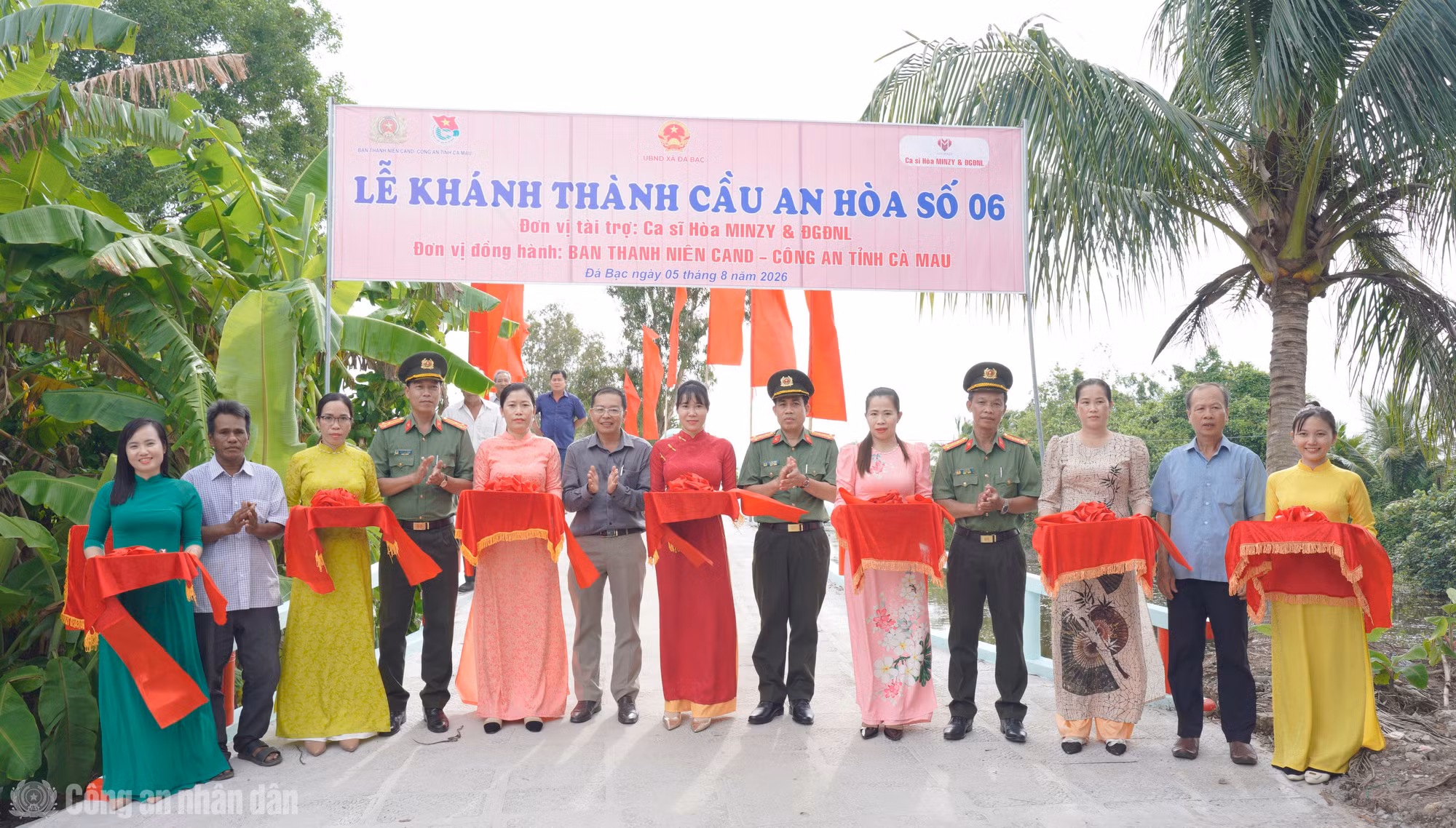 cand_bl_cau-4.jpg