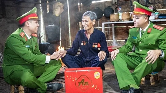 Công an xã: điểm tựa vững chắc nơi rẻo cao Sơn La