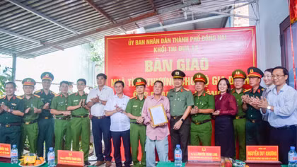 Trao nhà tình thương cho gia đình chính sách khó khăn ở Đồng Nai