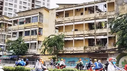 Di dời khẩn cấp các hộ dân tại chung cư Vĩnh Hội