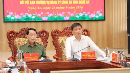 Thứ trưởng Lê Quốc Hùng phát biểu chỉ đạo tại hội nghị.
