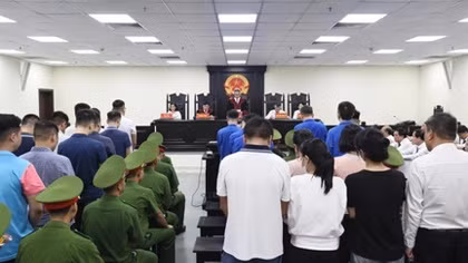 Hai lãnh đạo công ty sản xuất sữa giả cùng bị tuyên phạt 30 năm tù 