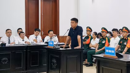 Hậu “pháo” đề nghị thương lượng với nhà đầu tư để tìm tiếng nói chung 