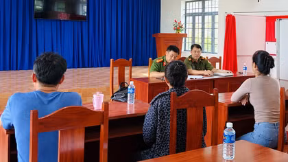 Công an xã Bom Bo gần dân, hóa giải mâu thuẫn từ cơ sở
