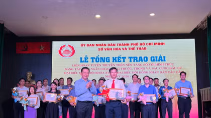 Trao giải Liên hoan tuyên truyền trên nền tảng số về bầu cử