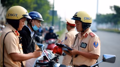 Siết chặt kỷ cương chấp hành pháp luật về giao thông đường bộ