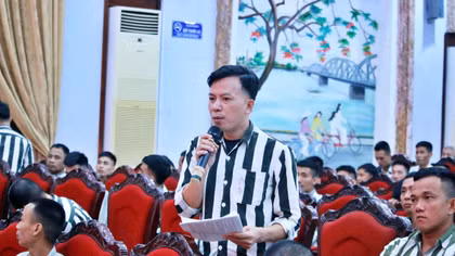 Tuyên truyền, tư vấn pháp luật cho các phạm nhân tại Trại giam Phú Sơn 4