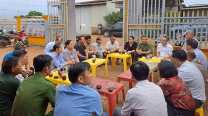 Mô hình "Buổi sáng với nhân dân" ở xã vùng biên