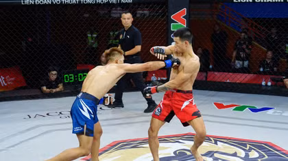 Bùi Trường Sinh thắng knock-out, LC 32 bùng nổ tại Hà Nội