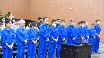 Cựu thứ trưởng Nguyễn Bá Hoan bị tuyên phạt 12 năm tù 