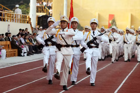 Lễ diễu hành qua khu vực Lễ đài.