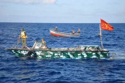 Cứu hộ cứu nạn ở Trường Sa ảnh 1