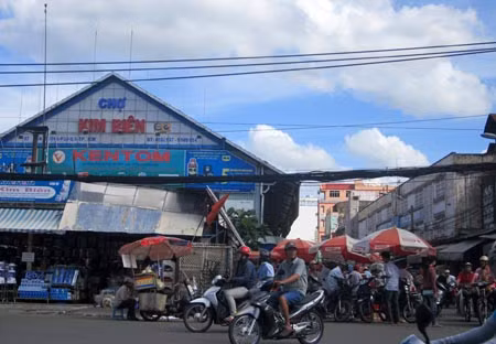 Chợ Kim Biên - nơi cung cấp số lượng cân lớn nhất ra thị trường Sài Gòn.