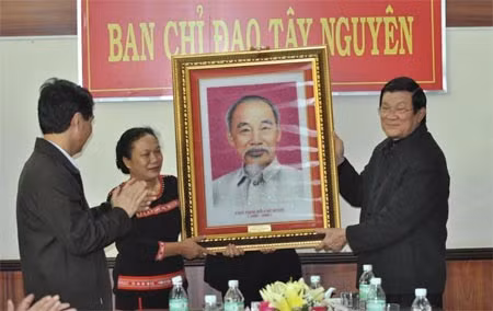 Chủ tịch nước Trương Tấn Sang thăm và làm việc tại Đắk Lắk ảnh 4