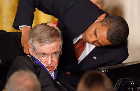 Stephen Hawking và Tổng thống Mỹ Obama.
