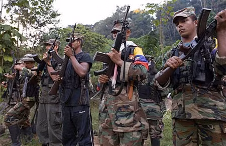 Các băng nhóm buôn bán ma túy ở Nam Mỹ bị phát hiện là ủng hộ tài chính cho Al-Qaeda.