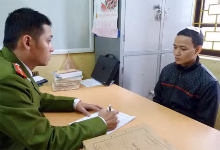 Đối tượng Nguyễn Ngọc Vĩnh tại CQĐT.