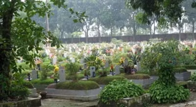 Nghĩa trang Văn Điển.