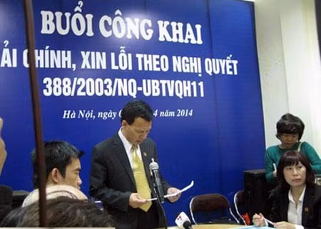 Thẩm phán Đào Vĩnh Tường, Chánh tòa hình sự thay mặt lãnh đạo TAND TP Hà Nội công khai xin lỗi ông Bình.