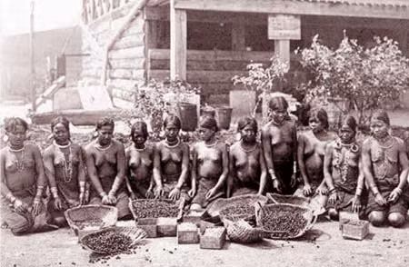 Phụ nữ K'hor ảnh chụp 1952.