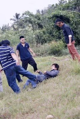 Một cảnh đấu đá trong phim.