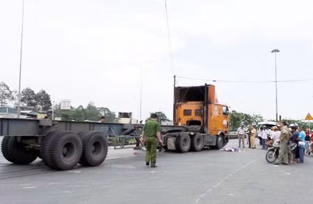 Vụ tai nạn thảm khốc khiến hai cháu bé thiệt mạng.