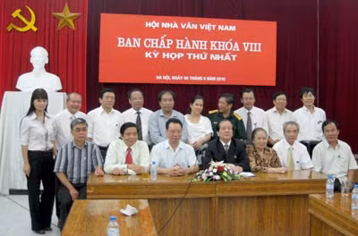 Đại hội toàn thể Hội Nhà văn Việt Nam khóa VIII thành công tốt đẹp ảnh 2