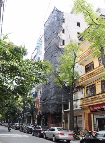 Một số công trình vi phạm ở Hà Nội.