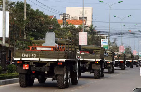 Đoàn xe phục vụ Lễ Quốc tang Đại tướng Võ Nguyên Giáp ở Quảng Bình.