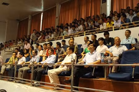 Giải đấu thu hút rất đông khán giả Thủ đô.