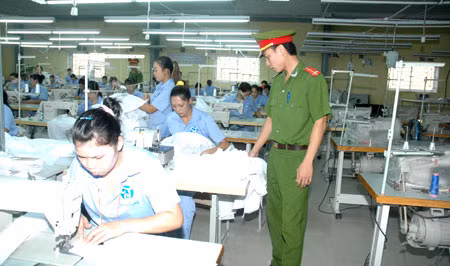 Ghi ở Trại giam Phú Sơn 4 trước đợt đặc xá 2-9: Rộng mở lối về ảnh 1